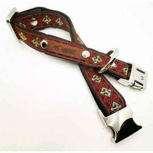 Designhalsband till hund