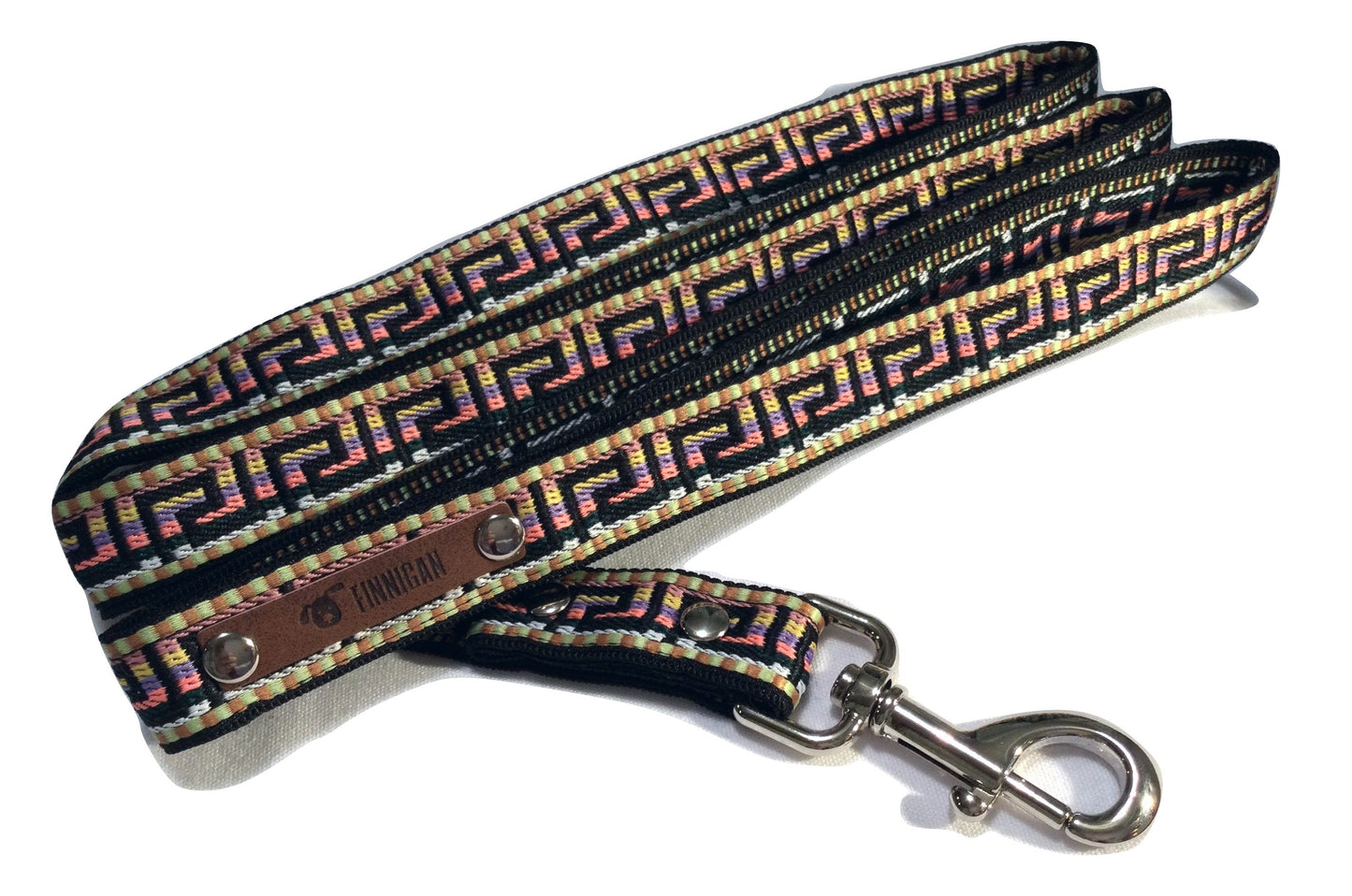 Designhalsband till hund