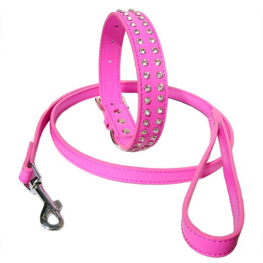 Set med halsband & koppel i chock rosa färg