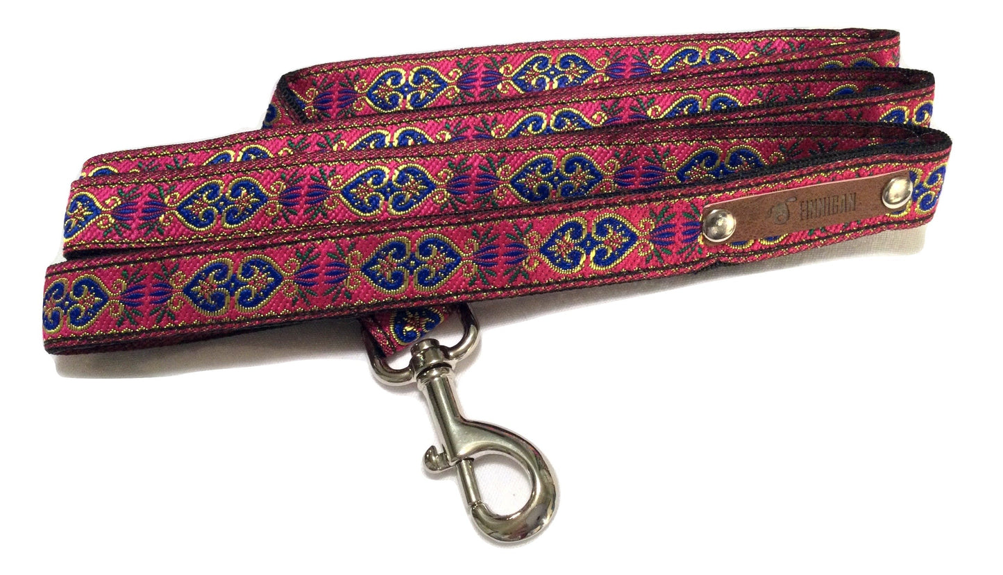 Designhalsband till hund