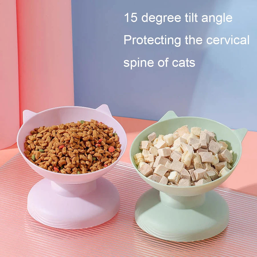 Matskål på fot i ergonomisk design och härliga färger