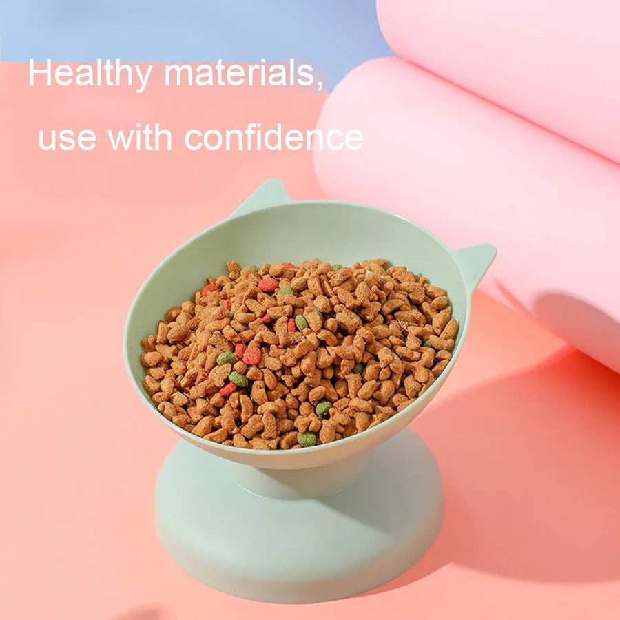 Matskål på fot i ergonomisk design och härliga färger