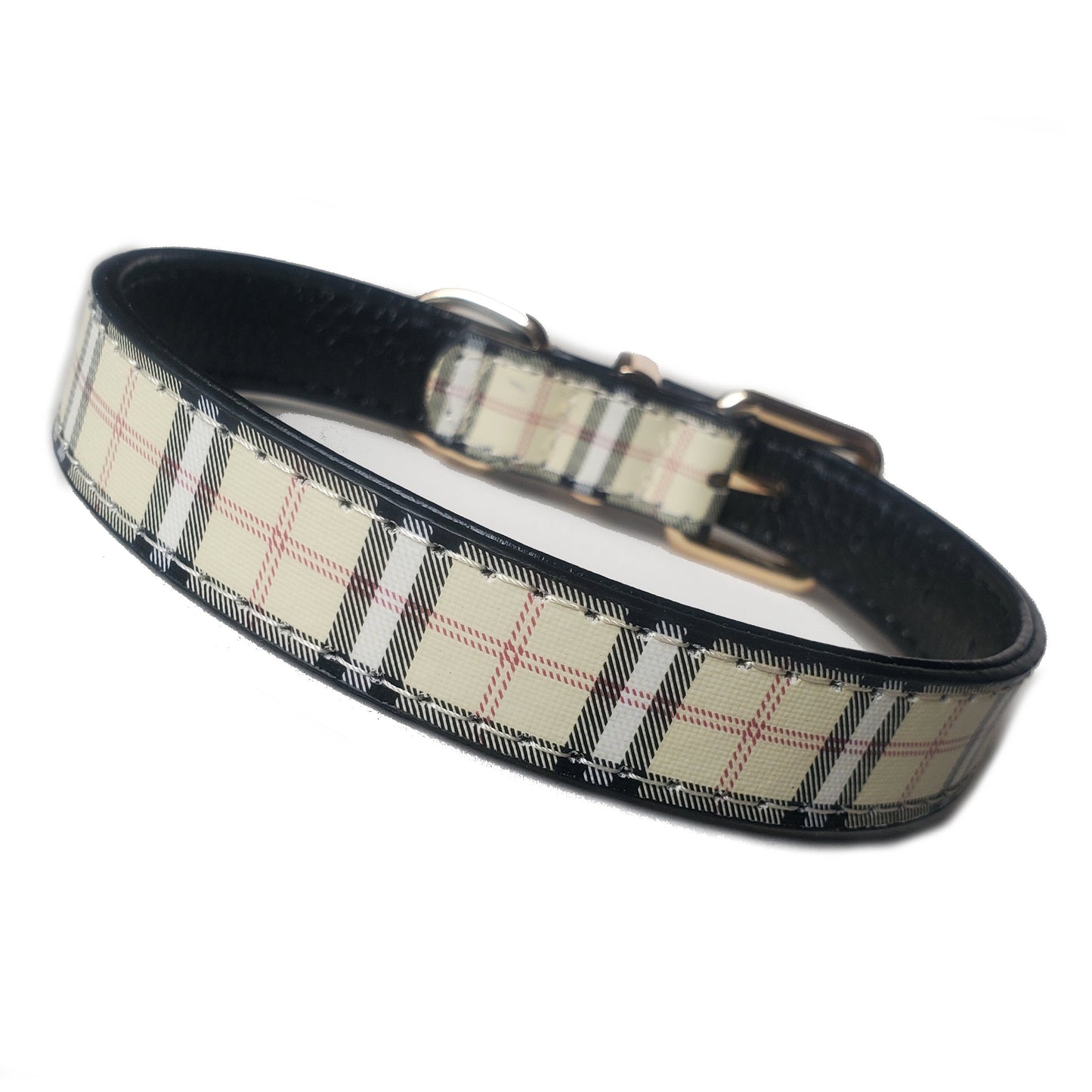 Halsband i Burberry stil