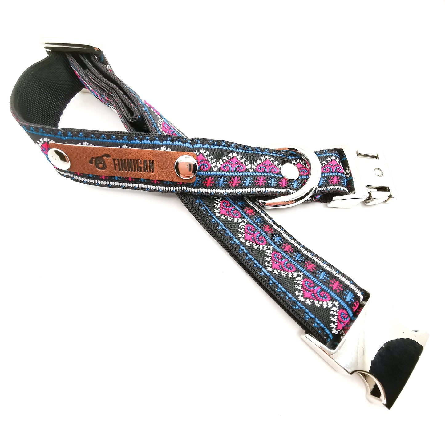 Designhalsband till hund