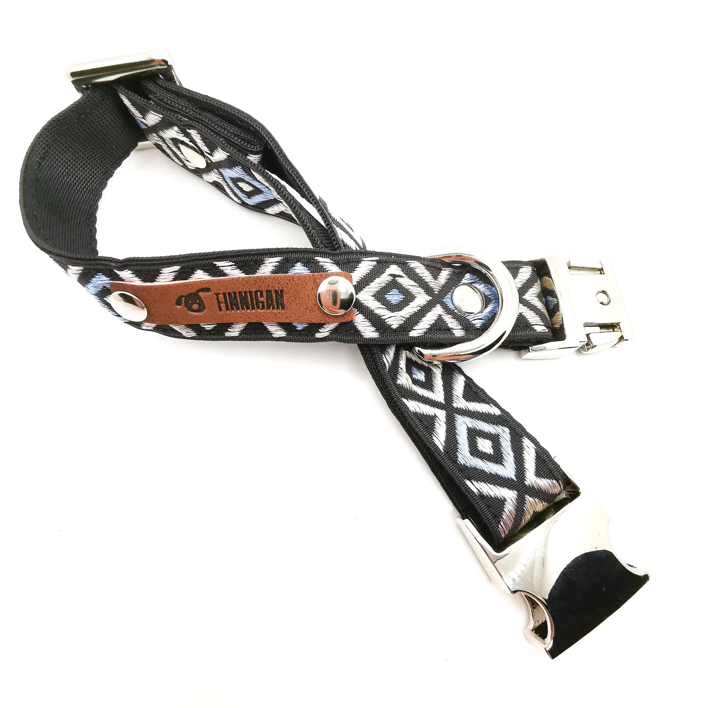 Designhalsband till hund