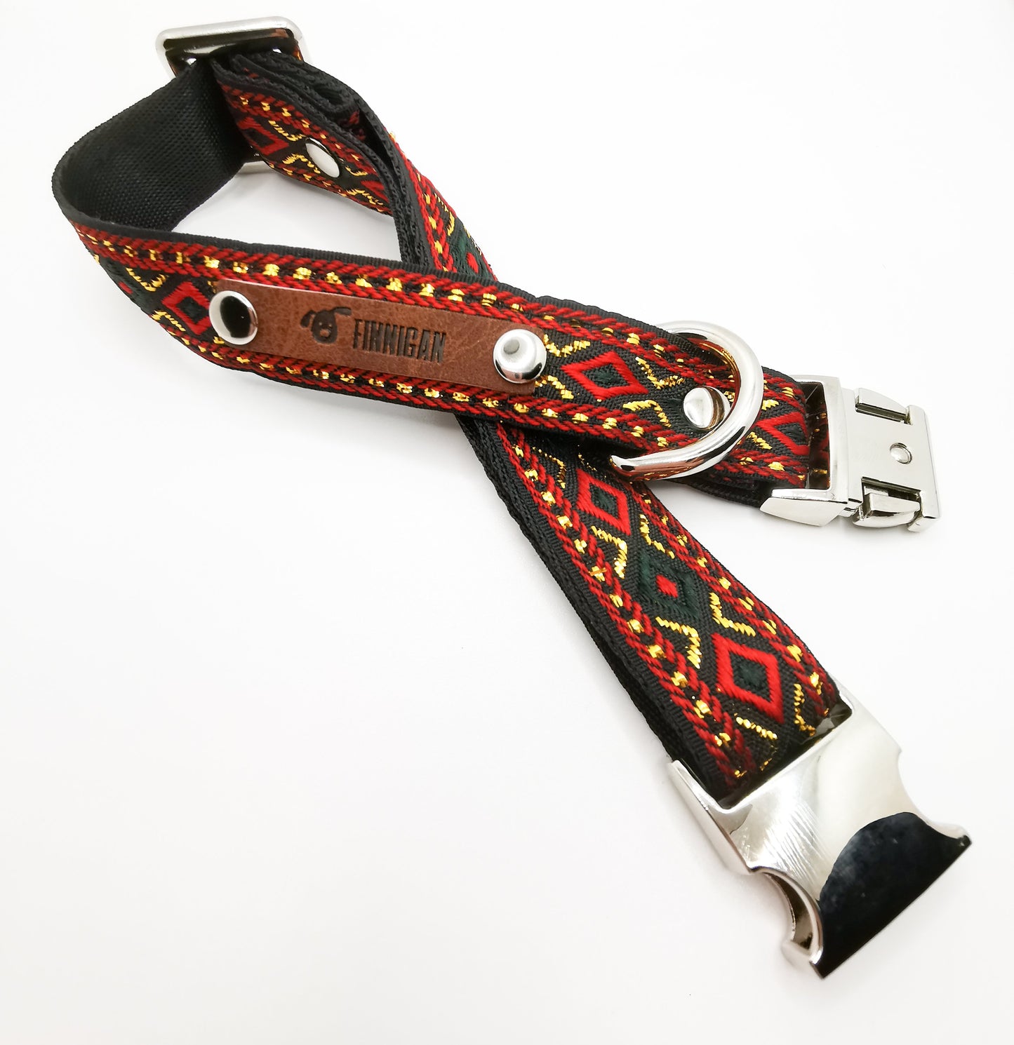Designhalsband till hund