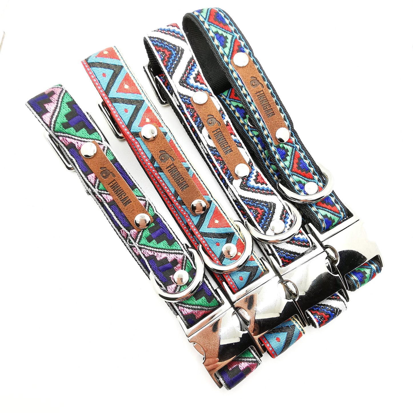 Designhalsband till hund